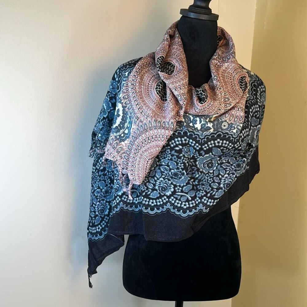 Ladie's Fashion Shawl Scarf Oversized 56" X 42" Blues‎ and Reds